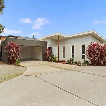 Family Luxury 3 Bdr King Bed Villa Newhaven Exterior photo